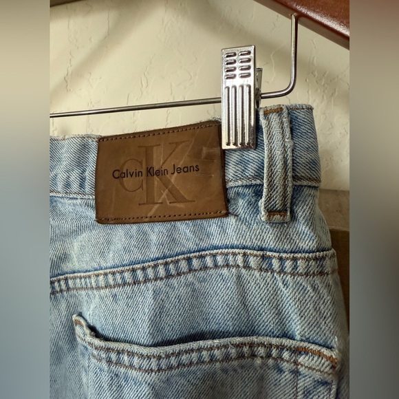 Vintage Calvin Klein|Women’s vintage high waisted light wash solid jeans,90’s••• - Picture 8 of 12